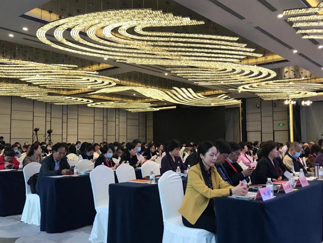 888集团小儿肺热咳喘颗粒闪灼中医儿科学术大会 | 公司新闻 | 888集团药业